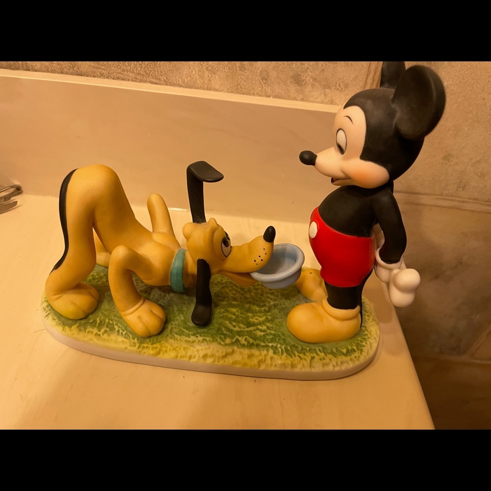 Vintage Mickey & Pluto